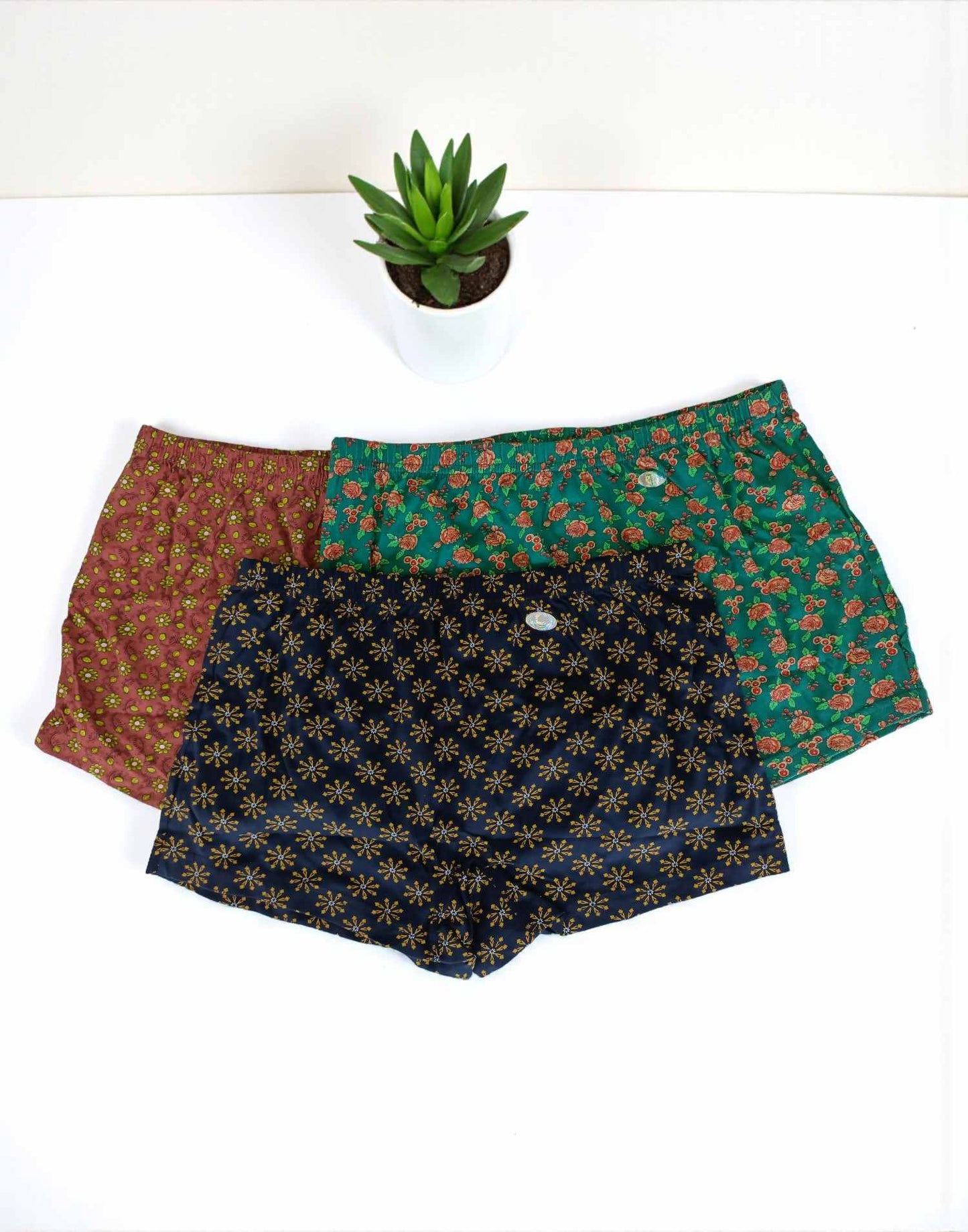041025PS (E6082) VMAX SHORTS PANTIES (3 in 1 COMBO) - Assorted 10