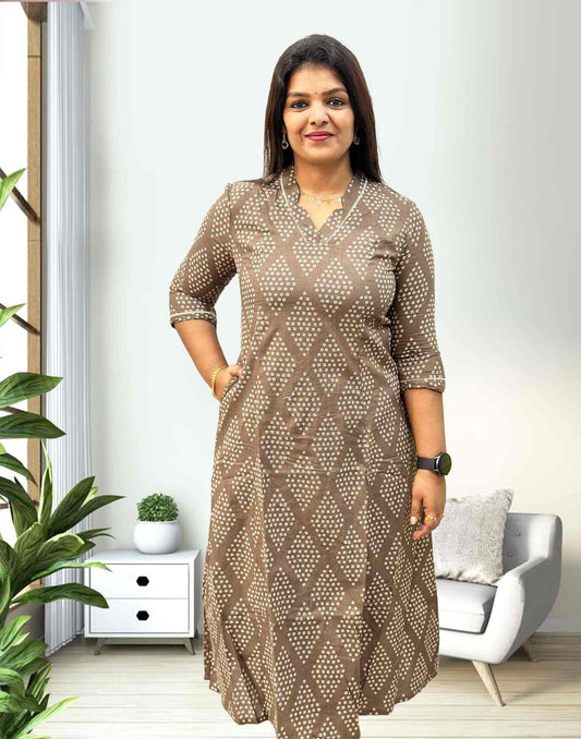 140624 (E2961) OFFER ZONE BRANDED A-LINE KURTI - Mud shade