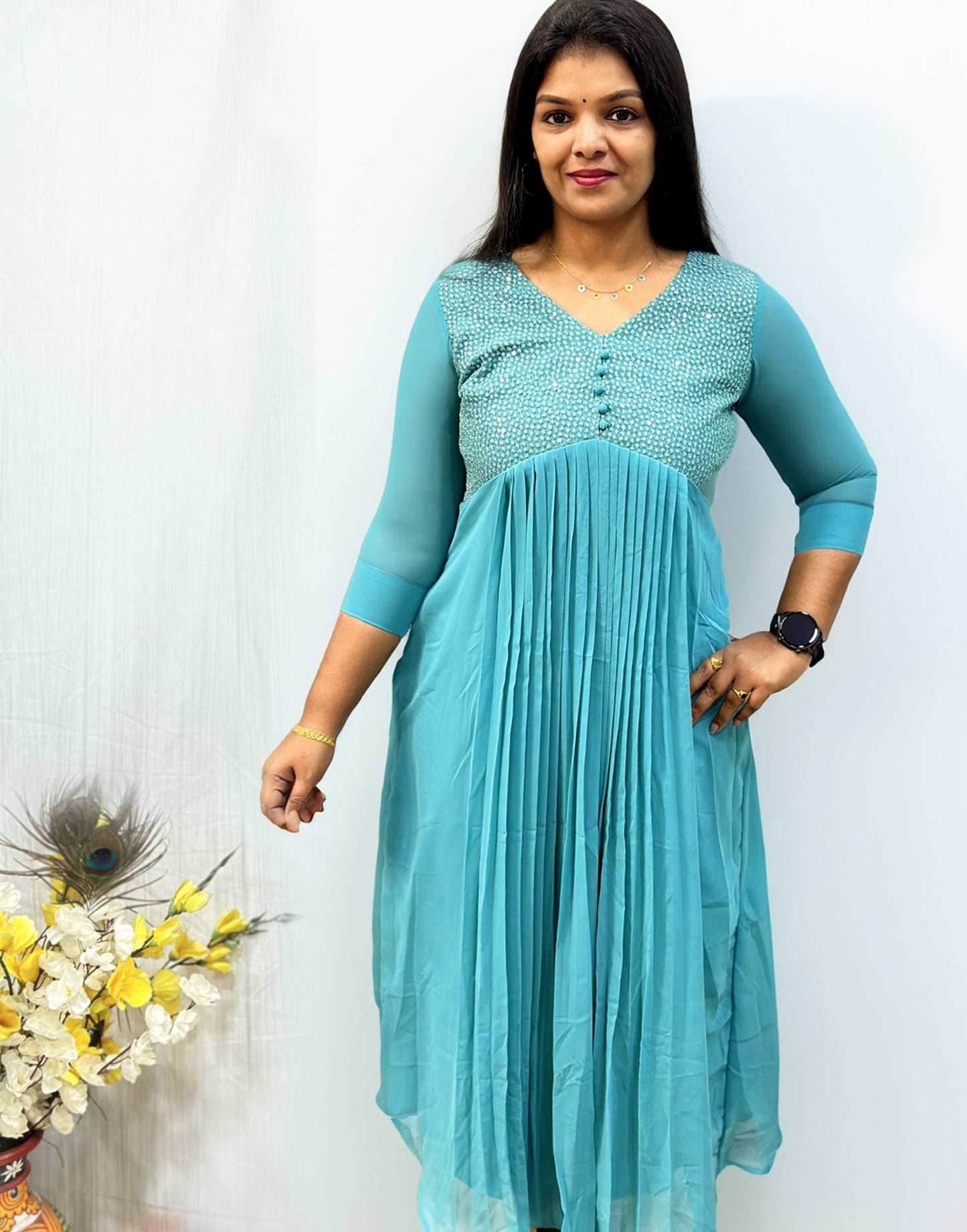 OFFER ALIYA CUT KURTI METALLIC GREEN E2864 210124 - ELENTRA DESIGNS BY NIMI HEINS