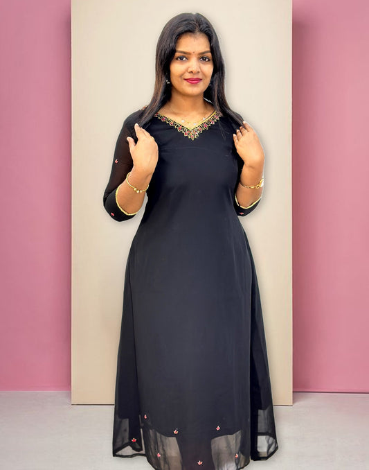 110824A (E4129) OFFER ZONE HANWORKED A-LINE KURTI - Black