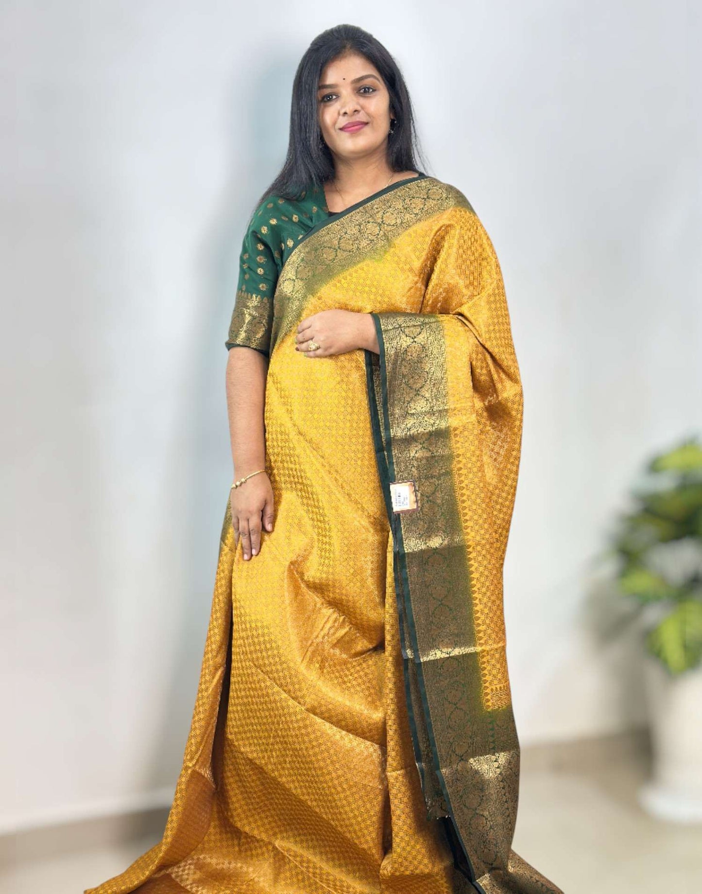 291025S (E6600) SEMI BANARASI SAREE - Yellow n Green