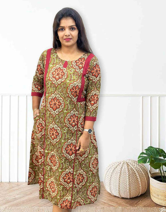 040224 (E3112) OFFER ZONE PREMIUM COTTON A-LINE KURTI - Green