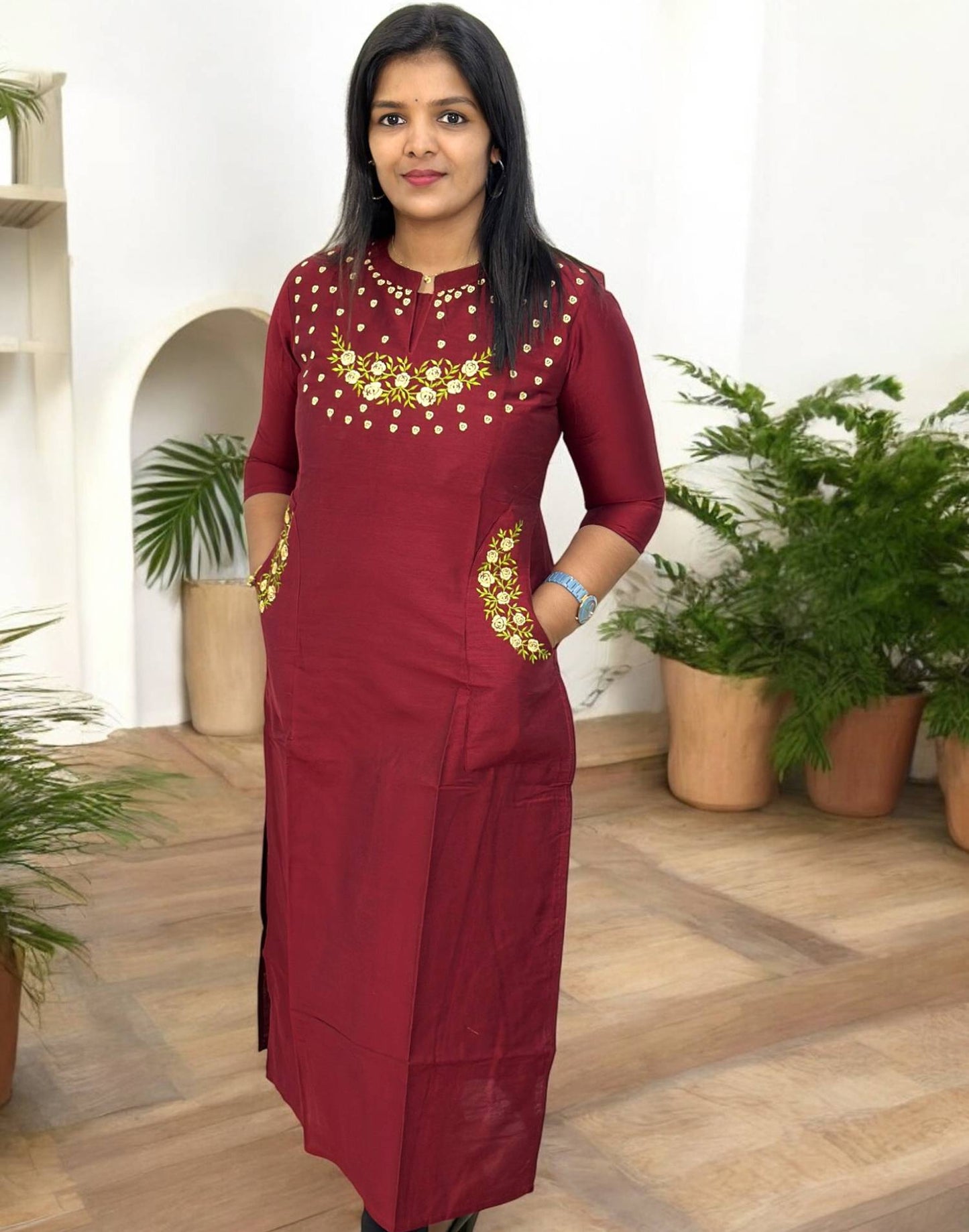 120425Z (E6035) DESIGNER EMBROIDERY KURTI - Maroon