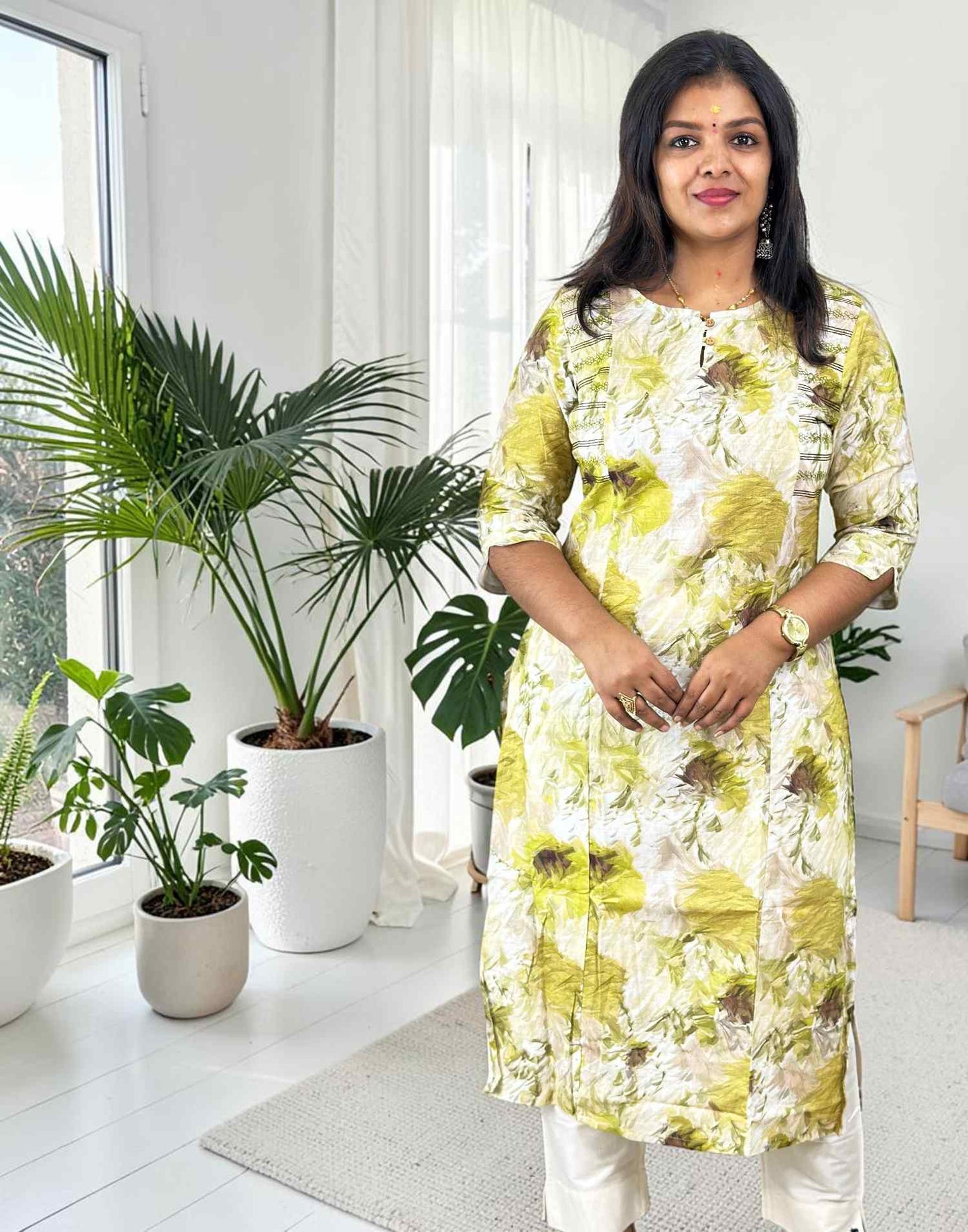 KURTIS PREMIUM SLITTED GREEN E7143 190726SK - ELENTRA DESIGNS BY NIMI HEINS