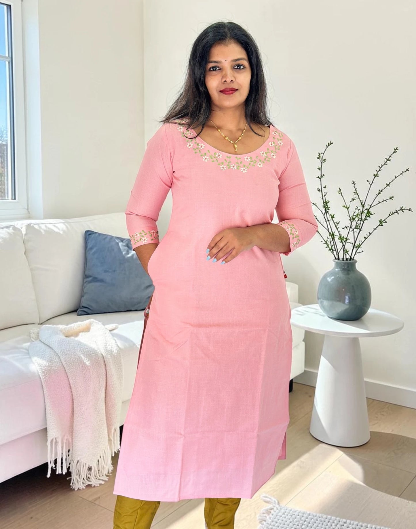EMBROIDERY KURTI PINK E7390 111026EK
