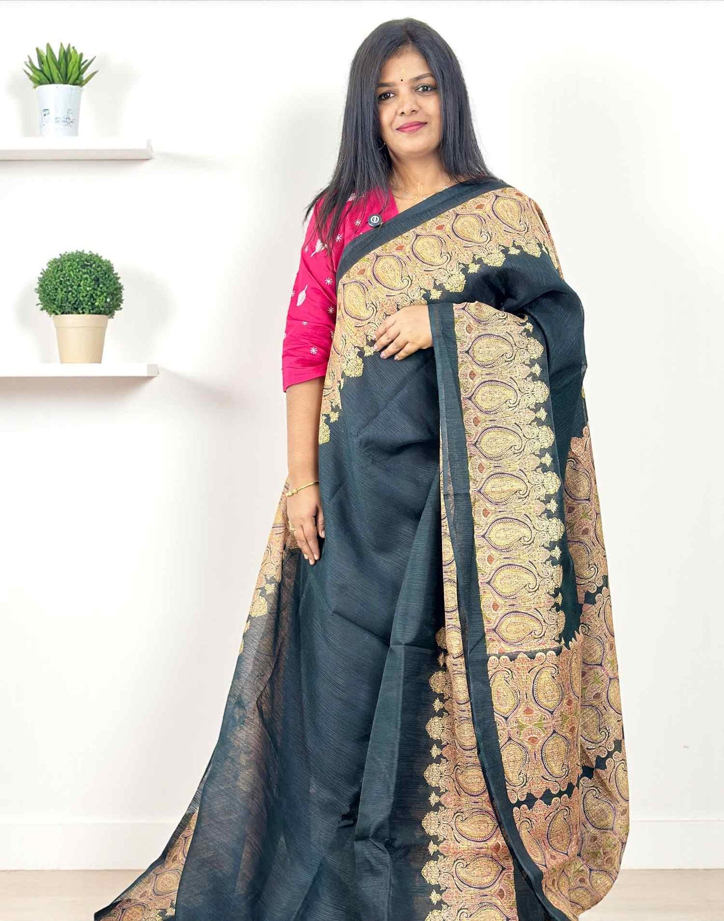 031025S (E6530) SEMI JUTE SAREE - Dark Green