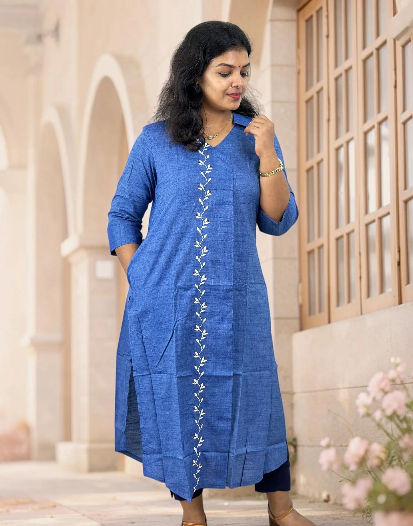 KURTIS DESIGNER EMBROIDERY DENIM E7190 090826EK