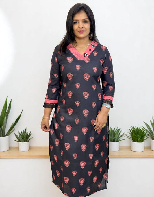 230525Y - SLITTED KURTI - Black
