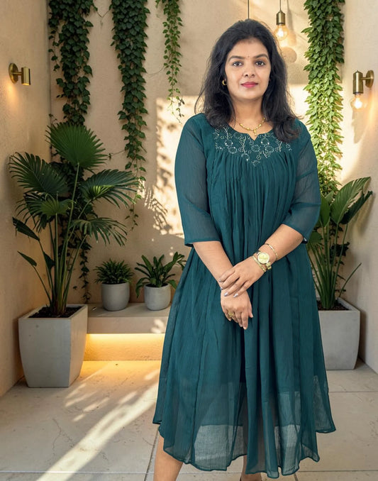 DRESSES A-LINE EMERALD GREEN E7282 270826AD - ELENTRA DESIGNS BY NIMI HEINS