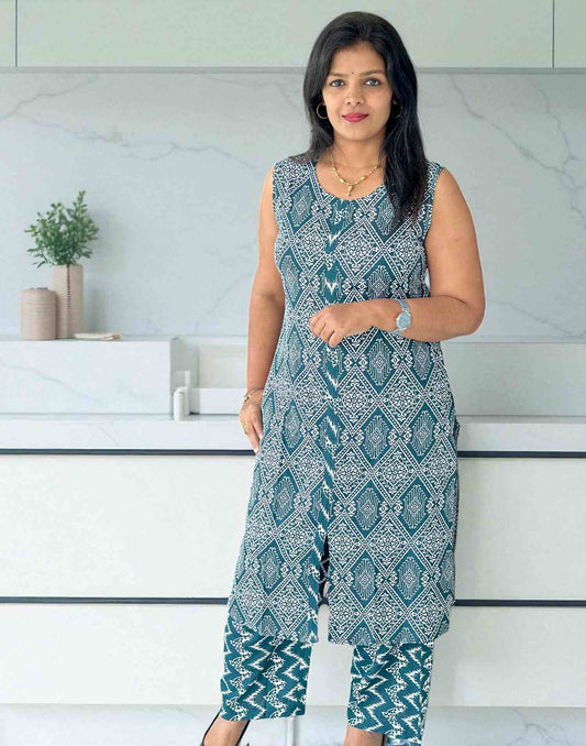 230725CS (E6250) SLITTED CO-ORD SET - Peacock Green
