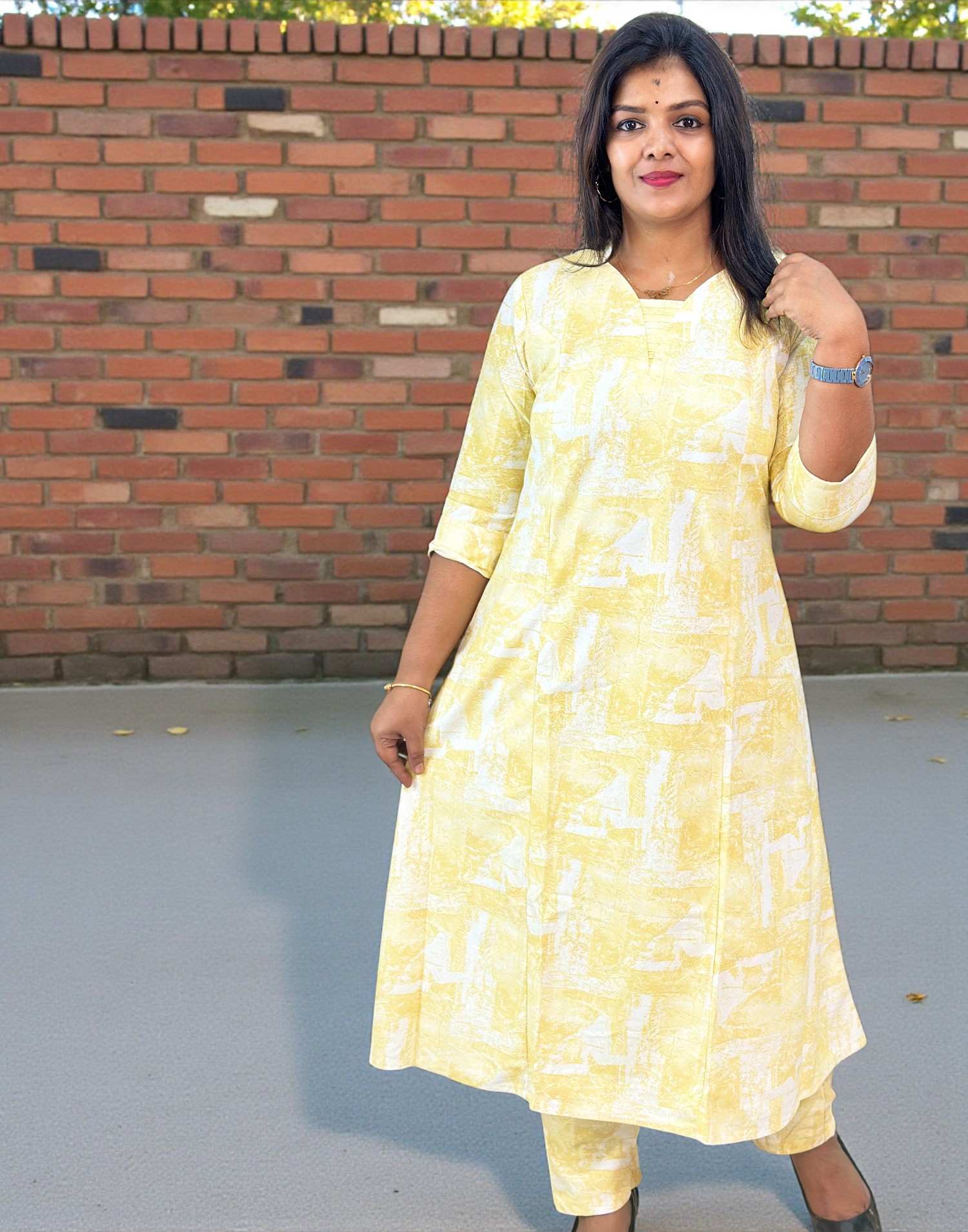 A-LINE CO-ORD SET YELLOW E6732 230126CS - ELENTRA DESIGNS BY NIMI HEINS