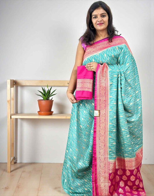 DYEABLE KATAN SAREE PINE GREEN n PINK E6696 250126S - ELENTRA DESIGNS BY NIMI HEINS