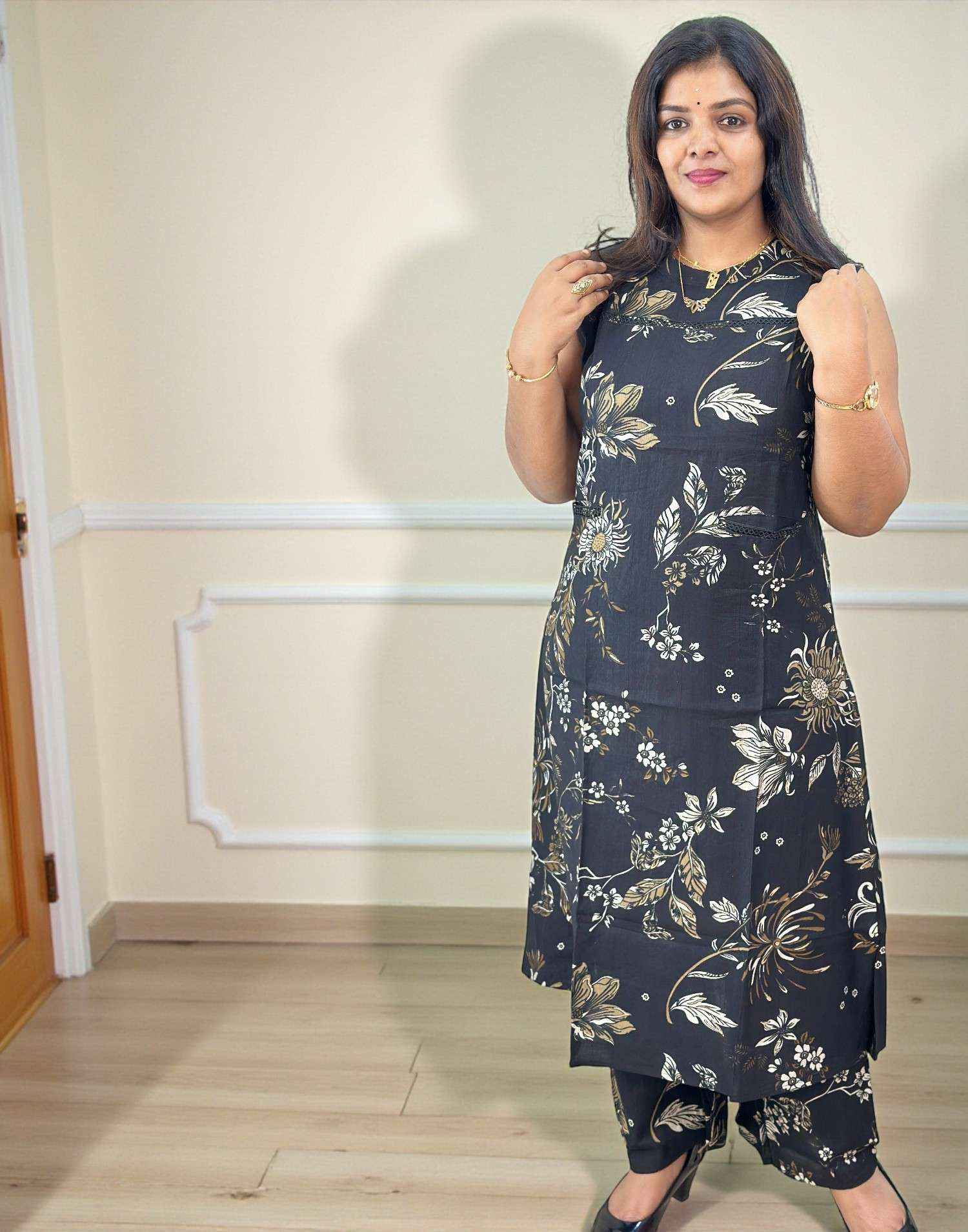 CO-ORD SET BLACK E6725 260126CS