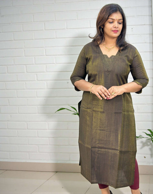 SLITED KURTI FOREST GREEN E6743 300126CK - ELENTRA DESIGNS BY NIMI HEINS