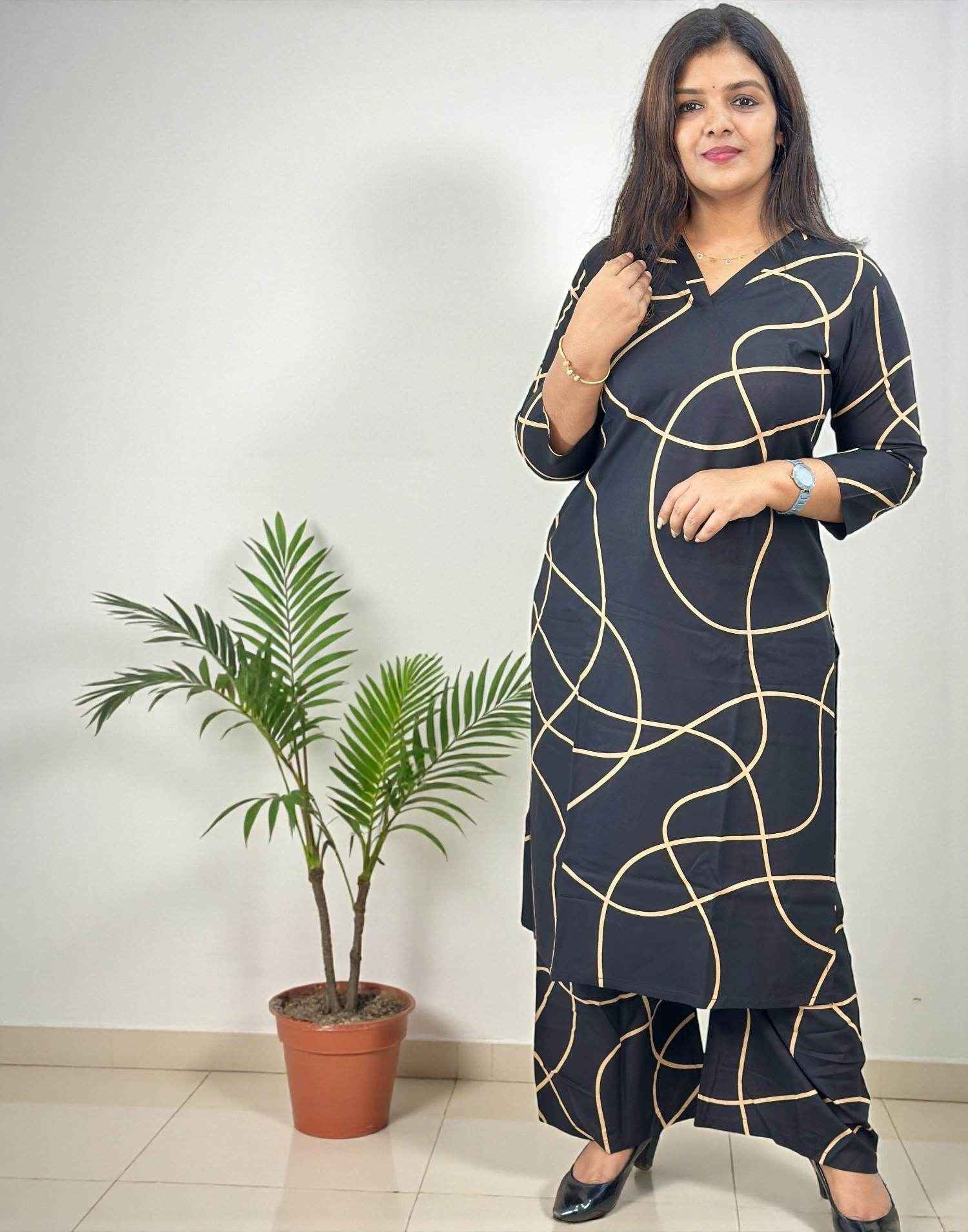 CO-ORD SET BLACK E6726 090226CS