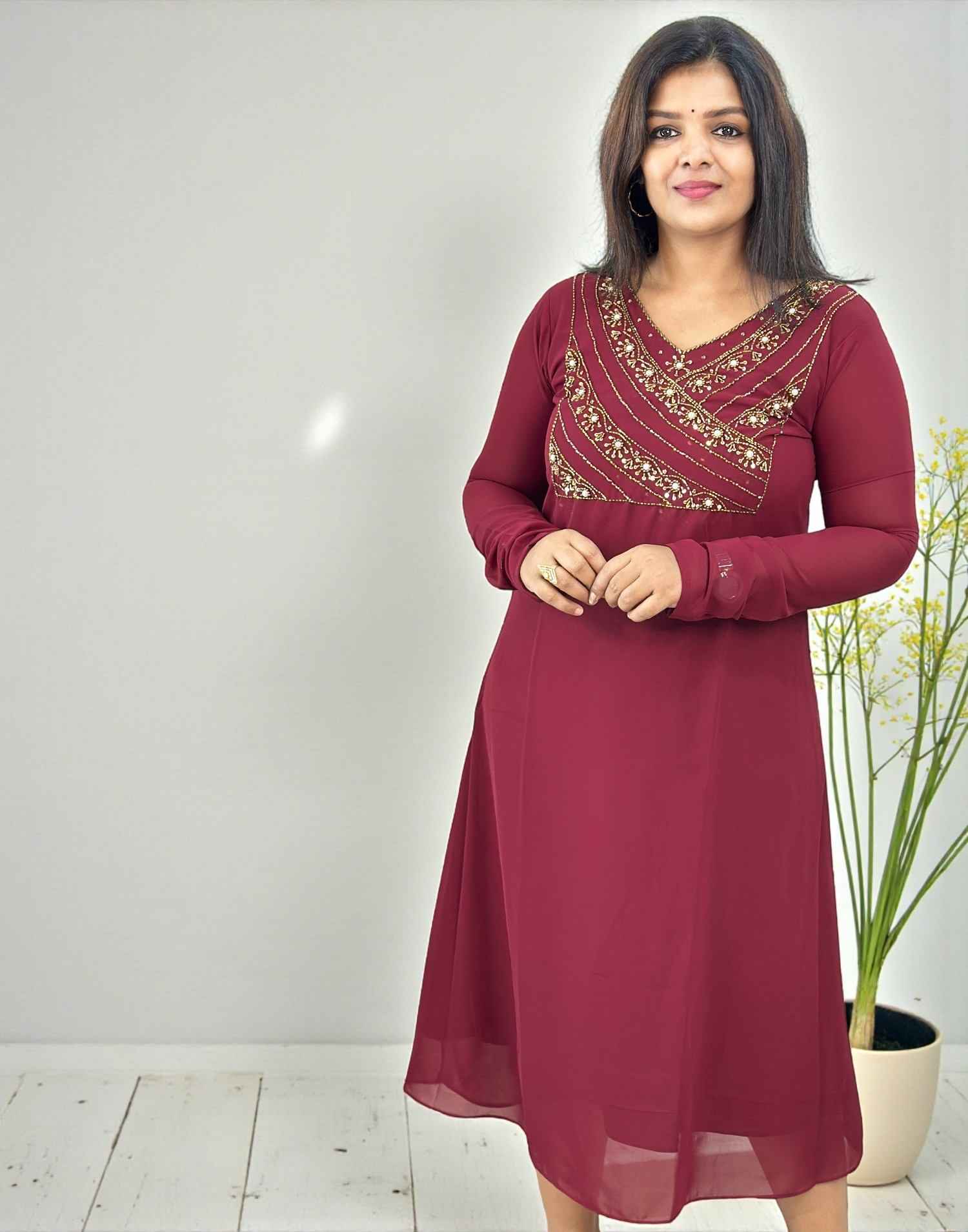 KURTIS HANWORK A-LINE MAROON E6753 110226K
