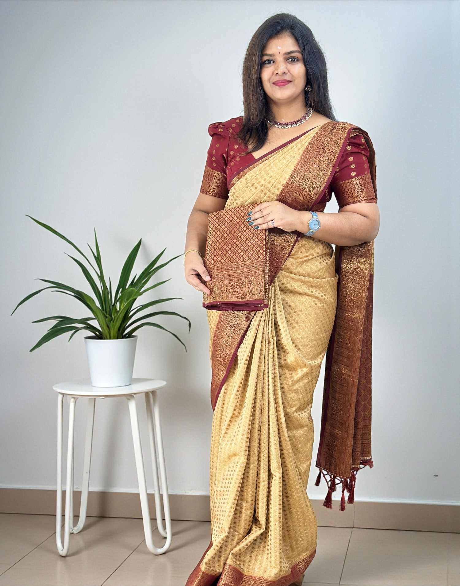 SAREE SEMI BANARASI CHIKKU n MAROON E6768 140226S - ELENTRA DESIGNS BY NIMI HEINS