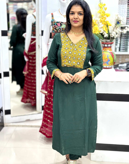 260624A HANDWORKED KURTI SET - Green