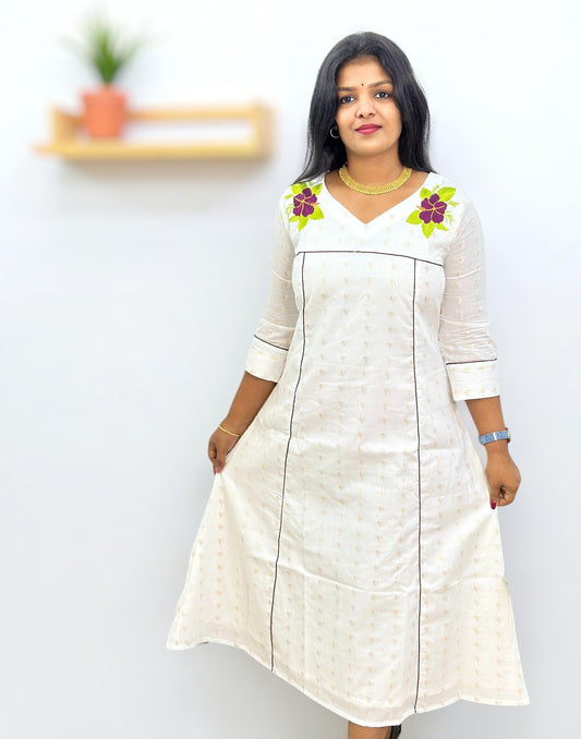 230825EK (E6415) ONAM SPECIAL EMBROIDERY A-LINE KURTI - Purple