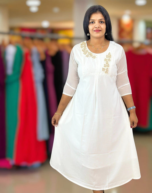 260825HK (E6407) GEORGETTE A-LINE KURTI - White