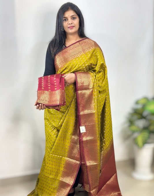 291025S (E6600) SEMI BANARASI SAREE - Golden Green n Maroon