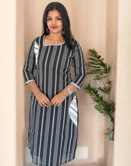 020325U (E5398) COTTON SLITTED KURTI - Black