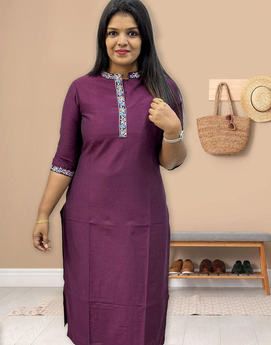 250524 (E2648) OFFER ZONE DESIGNER KURTI - Deep Wine