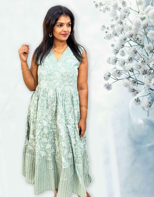 COTTON DRESSES PASTEL GREEN E3899 200624D - ELENTRA DESIGNS BY NIMI HEINS