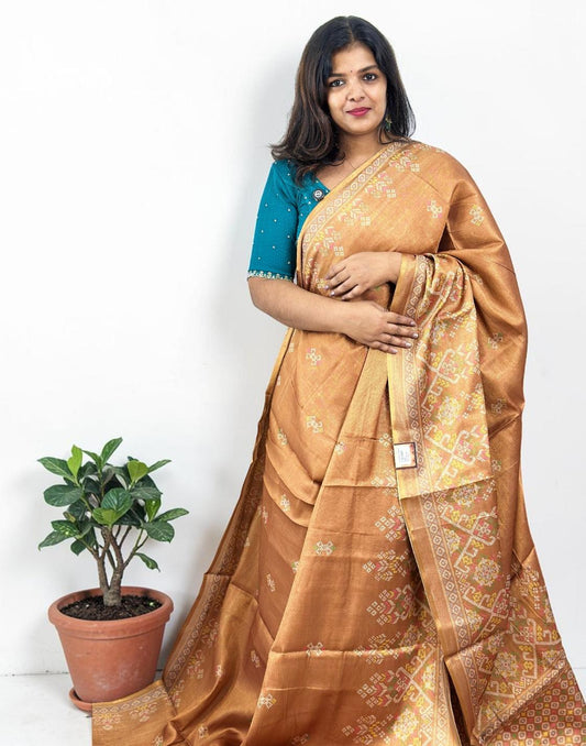 SAREE POCHAMPALLY ANTIQUE GOLDEN E6904 200426S - ELENTRA DESIGNS BY NIMI HEINS