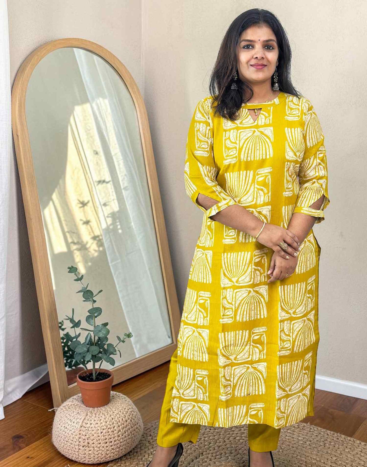 KURTI SET YELLOW E7103 070726KS - ELENTRA DESIGNS BY NIMI HEINS