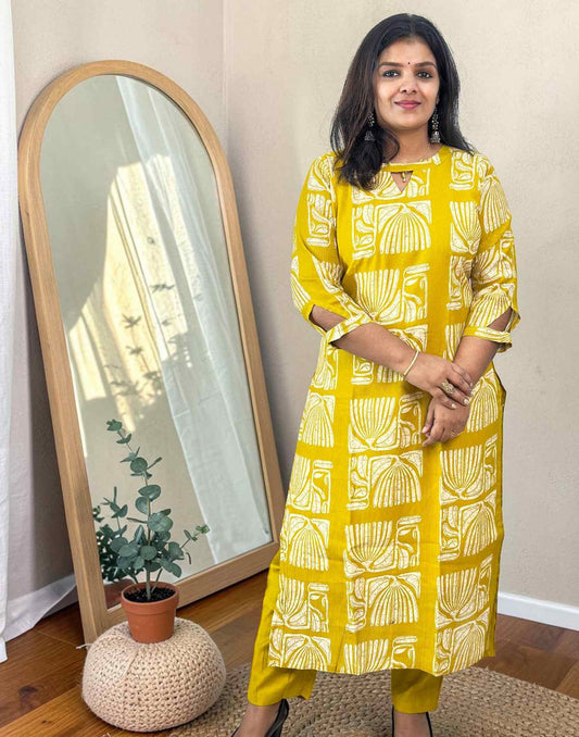 KURTI SET YELLOW E7103 070726KS - ELENTRA DESIGNS BY NIMI HEINS