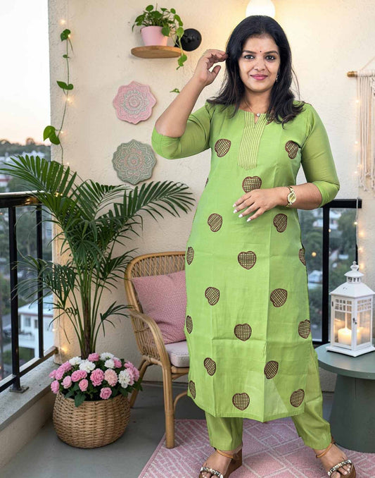 KURTI SET PARROT GREEN E7159 240726KS - ELENTRA DESIGNS BY NIMI HEINS