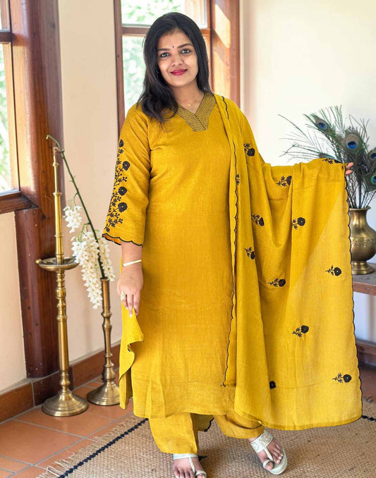 READY TO WEAR MUSTARD YELLOW E7156 280726RW - ELENTRA DESIGNS BY NIMI HEINS