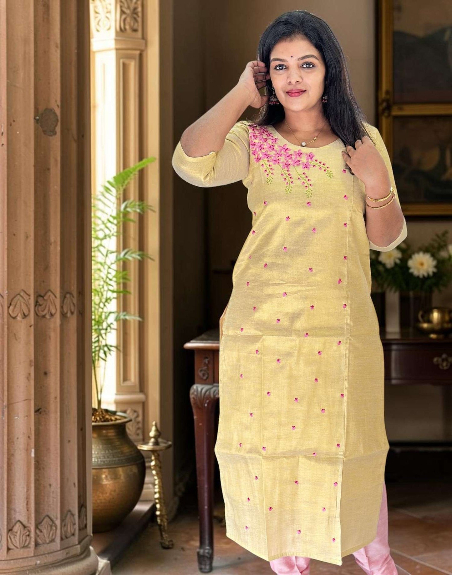 KURTIS DESIGNER EMBROIDERY GOLDEN CHIKKU (Pre-Booking) 010826EK