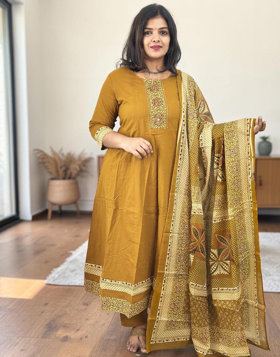 READY TO WEAR MUSTARD E6888 090426RW - ELENTRA DESIGNS BY NIMI HEINS