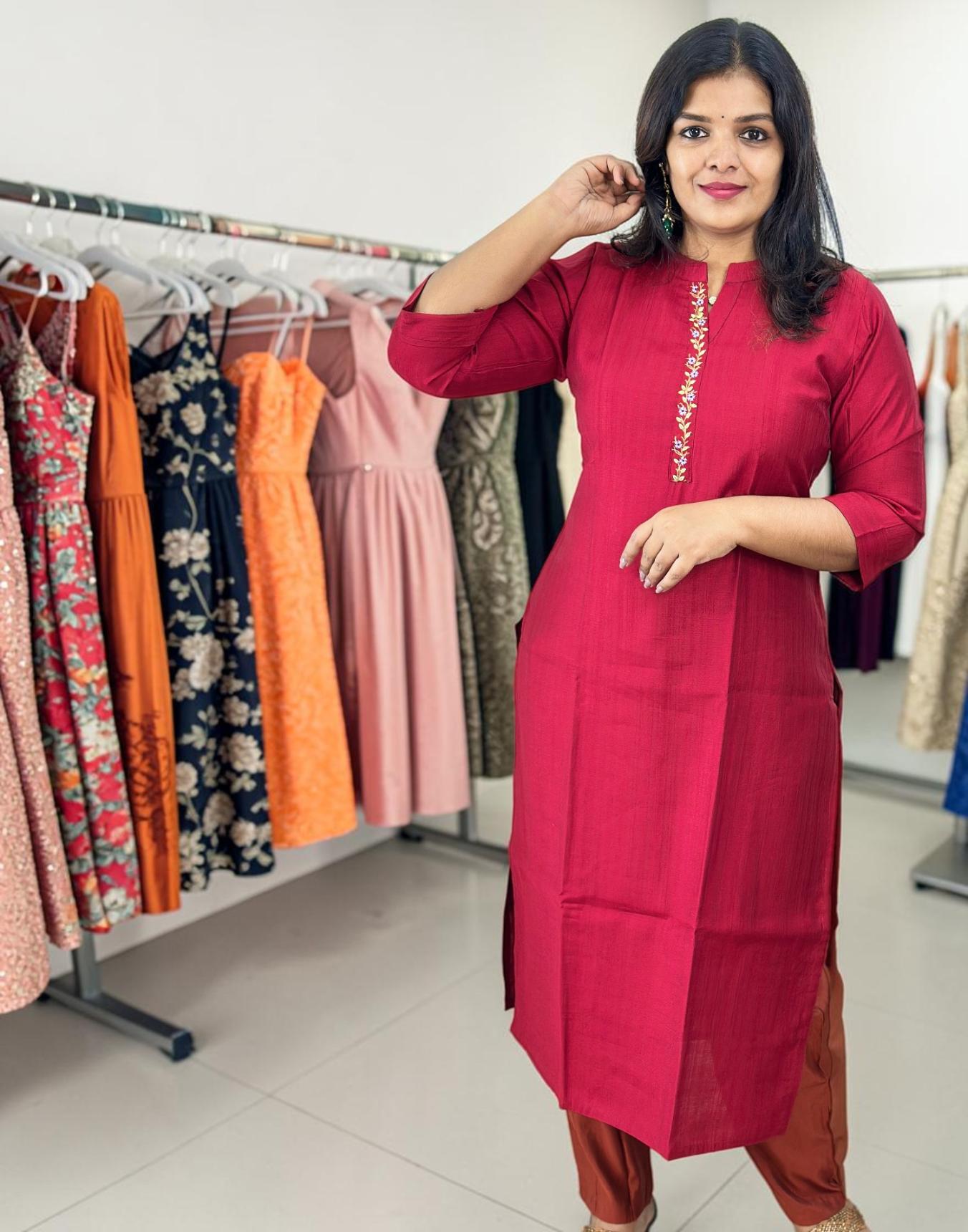 KURTIS EMBROIDERY REDDISH MAROON E6914 190426EK - ELENTRA DESIGNS BY NIMI HEINS