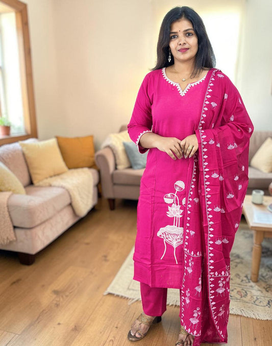 READY TO WEAR PINK E6919 240426RW - ELENTRA DESIGNS BY NIMI HEINS