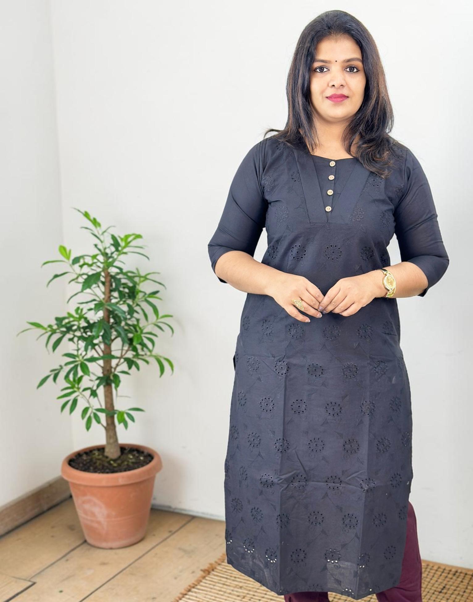 KURTIS BLACK E6959 060526K - ELENTRA DESIGNS BY NIMI HEINS