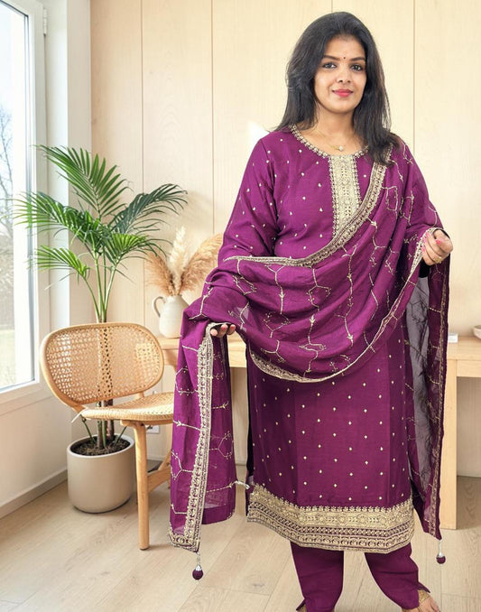 READY TO WEAR PURPLE WINE E6947 170526RW - ELENTRA DESIGNS BY NIMI HEINS