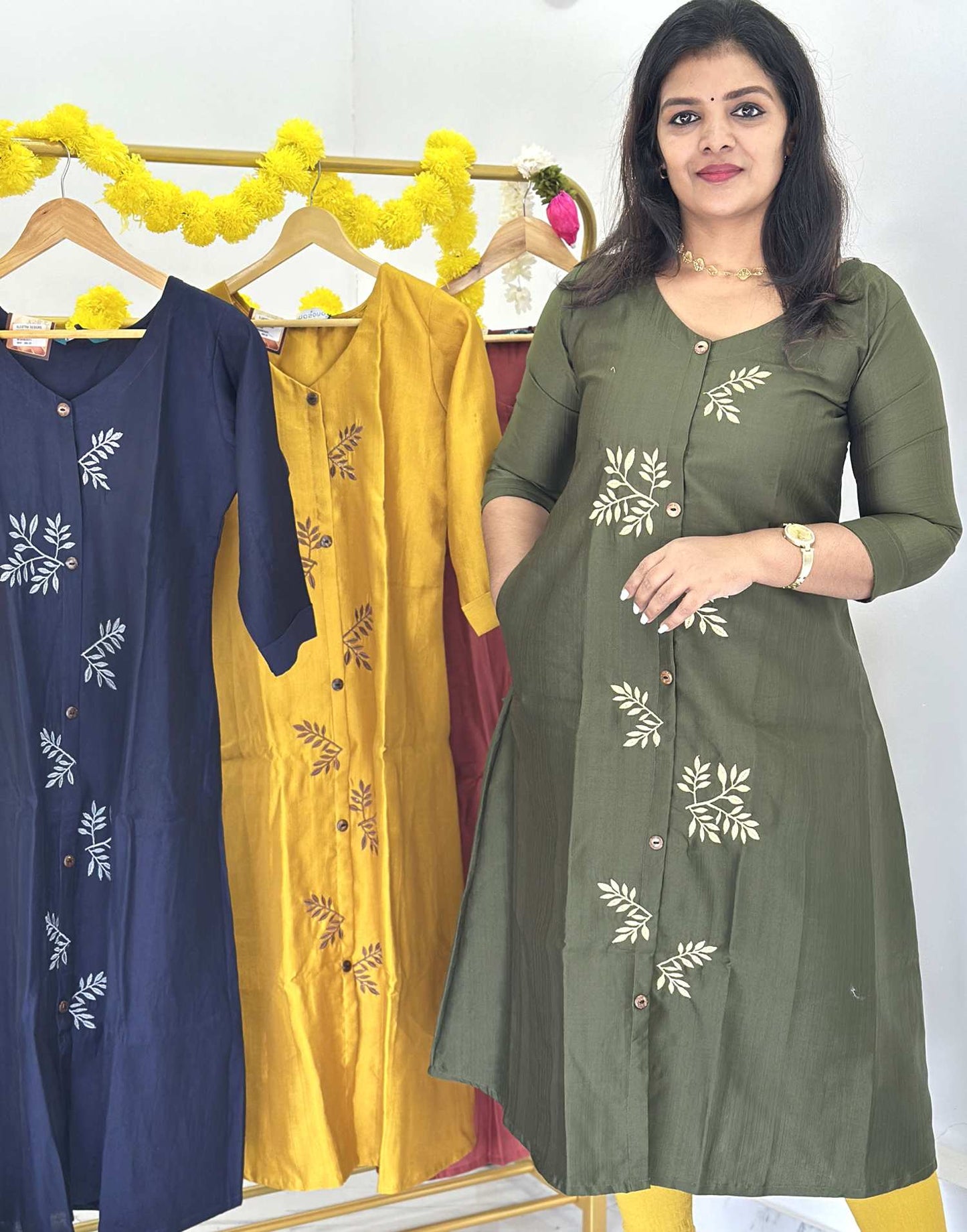 KURTIS A-LINE GREEN E7149 220726AK - ELENTRA DESIGNS BY NIMI HEINS