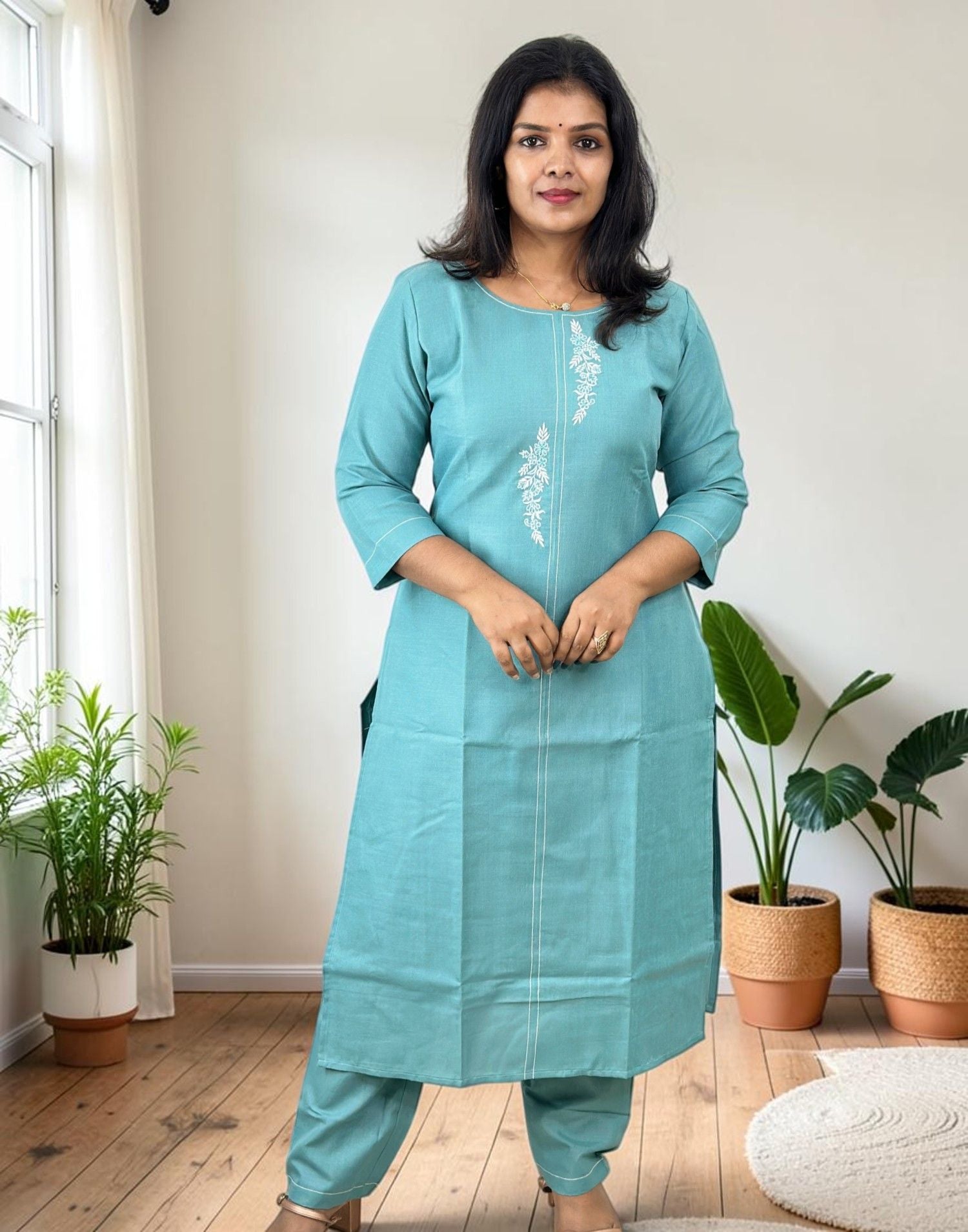 EMBROIDERY KURTI SET METALLIC GREEN E7345 280926KS - ELENTRA DESIGNS BY NIMI HEINS