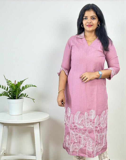 221125EK (E6634) EMBROIDERY KURTI - Onion Pink