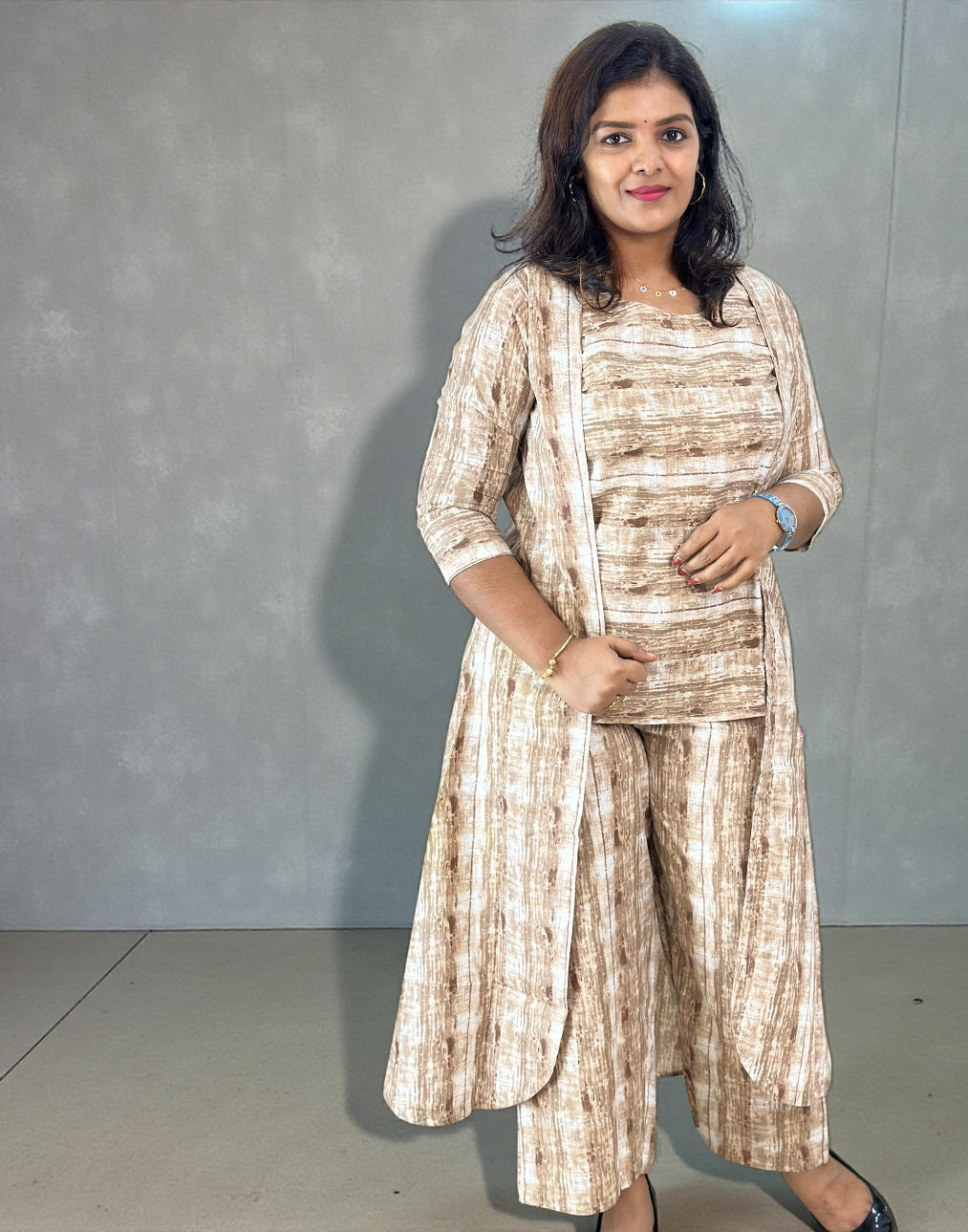 241225T (E6676) INDO-WESTERN OUTFIT - Light Chocolate