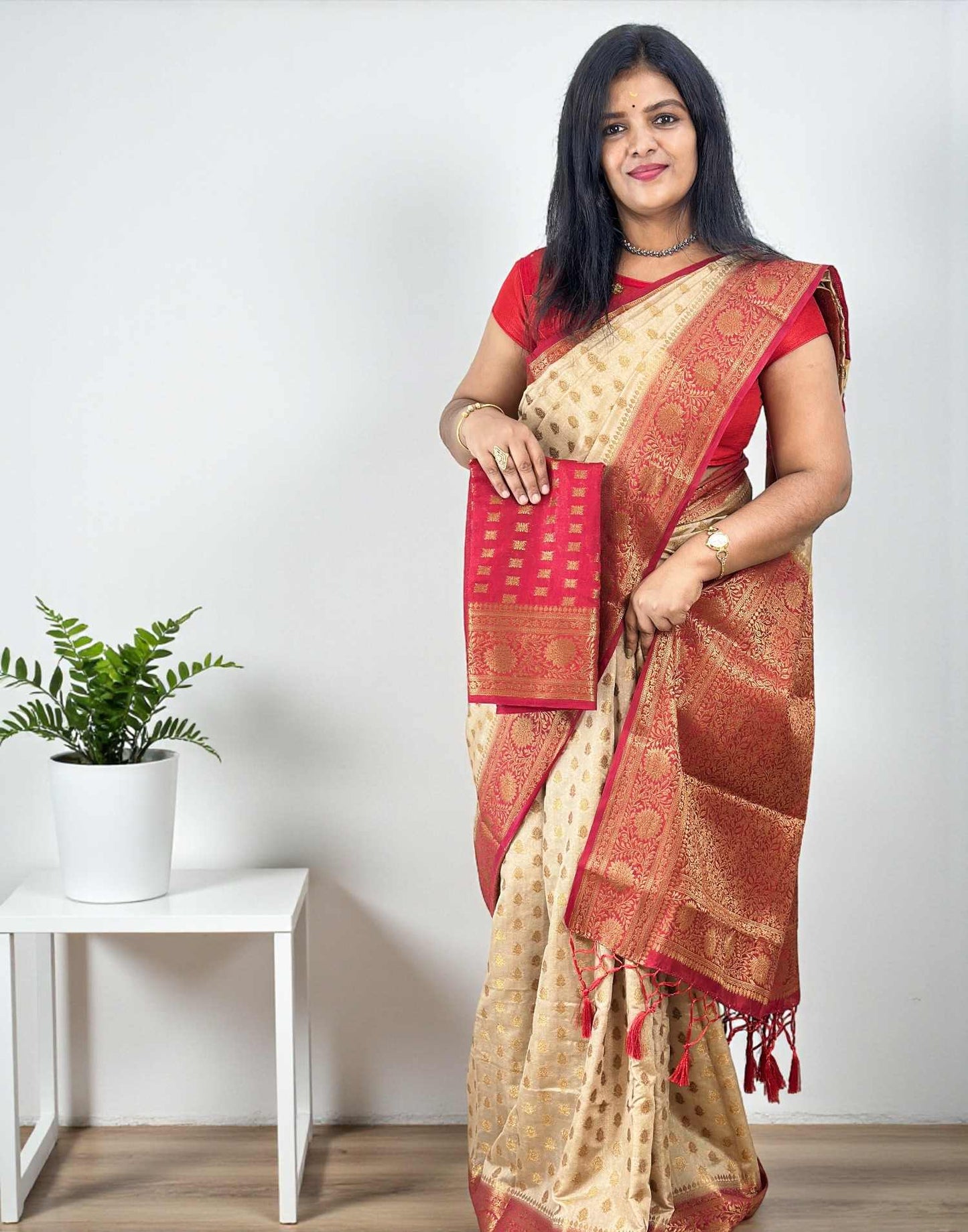 311025S (E6514) SEMI BANARASI SAREE - Chikku n Reddish Maroon