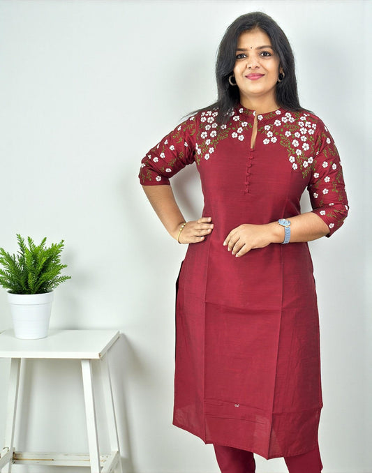 121125EK - DESIGNER EMBROIDERY KURTI - Maroon