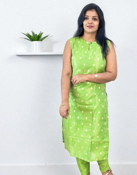 290825KS (E6464) KURTI SET - Parrot Green