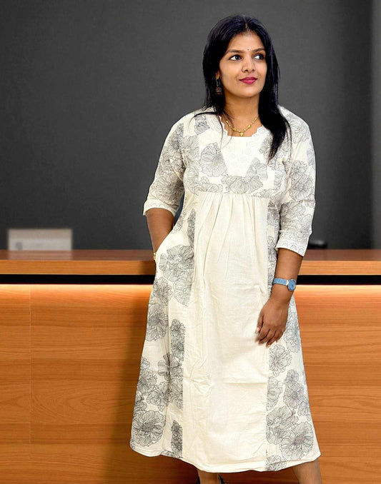 020825 (E6262) ONAM SPECIAL A-LINE KURTI - Cream