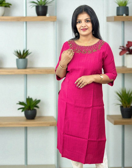 190825HK (E6341) BUDGET BUY HANWORKED SLITED KURTI - Rani Pink