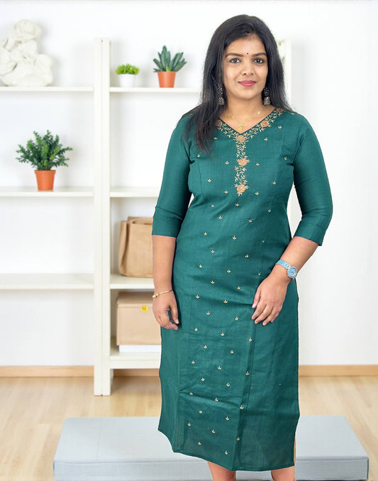 021025EK (E6534) EMBROIDERY KURTI - Dark Green
